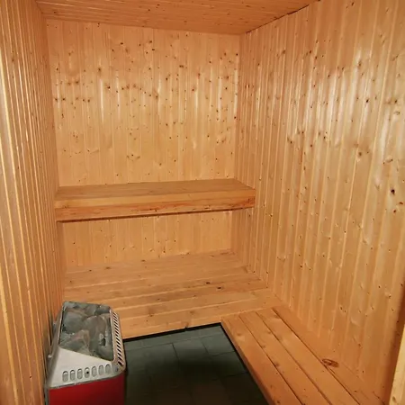 Hansina - 500m From The Sea By Interhome *