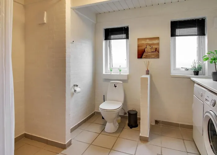 Holiday home Hansina - 500m From The Sea By Interhome *